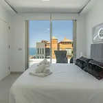 Elegante Y Moderna Miami Apartment *