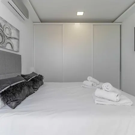 Elegante Y Moderna Miami דירה אדחה