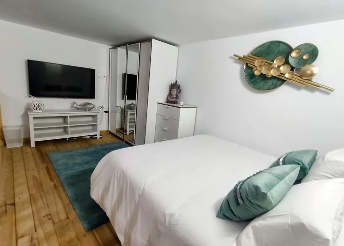 Elegante Y Moderna Miami Апартаменти *