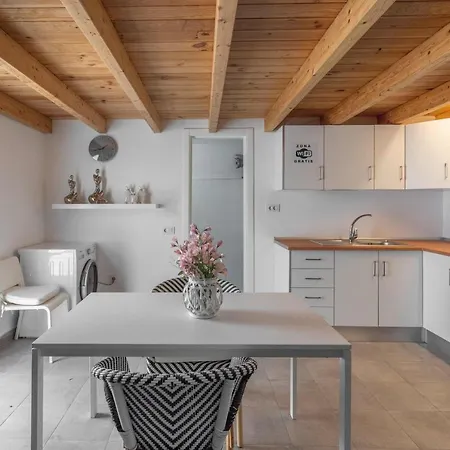 Elegante Y Moderna Miami Apartamento *